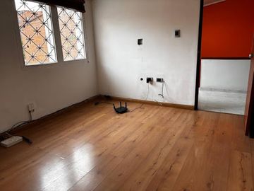 VENTA de CASA COMERCIAL en BOGOTA