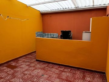 VENTA de CASA COMERCIAL en BOGOTA