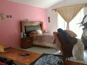 EXCELENTE CASA EN VENTA POR DEBAJO DEL AVALUO EN COL. ARBIDE