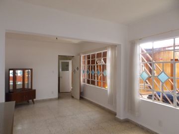 Casa en venta en San Andrés Tetepilco, Iztapalapa, Ciudad de México