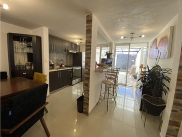 CASA EN VENTA CHAPULCO
