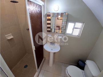 RIVIERAS ORIENTE Casa en Venta Amueblada en Apodaca MZC