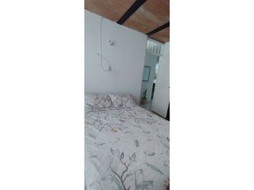 Venta de Casa Trifamiliar en Santa Ines de Confamiliar - Tulua