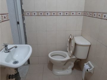 Venta de Casa Trifamiliar en Santa Ines de Confamiliar - Tulua