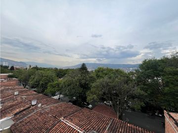 SE ARRIENDA APTO 90 mts BELEN ALIADAS