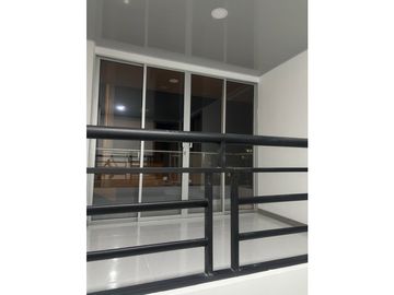 SE VENDE CASA UNIFAMILIAR PARA ESTRENAR BARRIO SANTA HELENA.