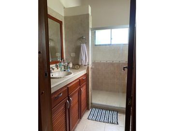RENTA CASA ESTILO TRADICIONAL EN CONDOMINIO SECTOR COMBIA PEREIRA