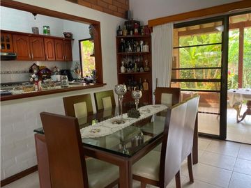 RENTA CASA ESTILO TRADICIONAL EN CONDOMINIO SECTOR COMBIA PEREIRA
