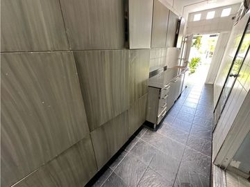CASA DE CONJUNTO EN SECTOR LA CASTELLANA EN VENTA
