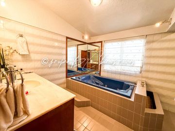 Casa en venta en Bugambilias