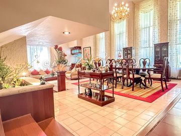 Casa en venta en Bugambilias