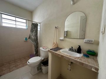 Casa en Venta en García Gineres, 4 recámaras, excelente ubicación.