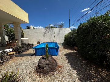 Casa en Venta en García Gineres, 4 recámaras, excelente ubicación.