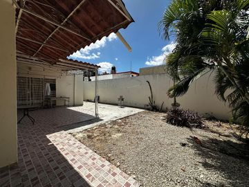 Casa en Venta en García Gineres, 4 recámaras, excelente ubicación.