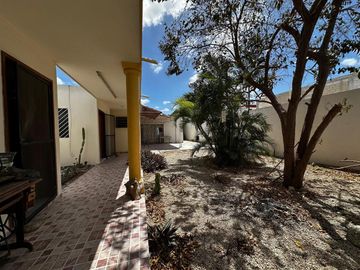 Casa en Venta en García Gineres, 4 recámaras, excelente ubicación.