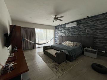 CASA EN VENTA MÉRIDA, INMEJORABLE UBICACION MONTEBELLO