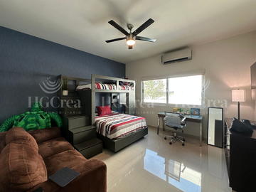 CASA EN VENTA EN CARRETERA NACIONAL