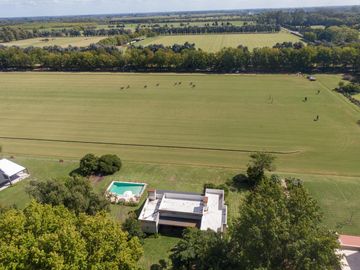 Venta Casa en Centauros Country Club | VCO Propiedades