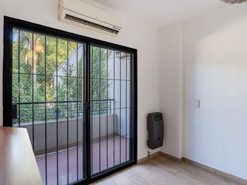 Venta Depto 2 amb Contrafrente con Balcon Villa Pueyrredon