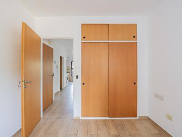 Venta Depto 2 amb Contrafrente con Balcon Villa Pueyrredon