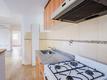 Venta Depto 2 amb Contrafrente con Balcon Villa Pueyrredon