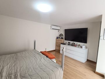 VENTA EXCLUSIVO DPTO DUPLEX 237m2 CON PISCINA Y 2 COCHERAS ALT. CDRA 4 GOLF LOS INCAS SURCO