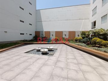 VENTA EXCLUSIVO DPTO DUPLEX 237m2 CON PISCINA Y 2 COCHERAS ALT. CDRA 4 GOLF LOS INCAS SURCO