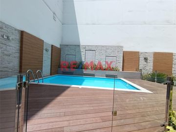 VENTA EXCLUSIVO DPTO DUPLEX 237m2 CON PISCINA Y 2 COCHERAS ALT. CDRA 4 GOLF LOS INCAS SURCO
