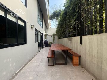 Exclusivo Departamento en Venta en Primer Piso Con Terraza un Paso de Larcomar