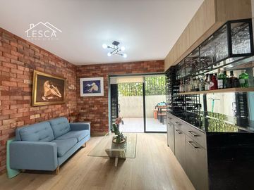 Exclusivo Departamento en Venta en Primer Piso Con Terraza un Paso de Larcomar
