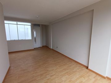 Venta ULTIMOS dptos 83m2 4to y 5to piso LA PERLA