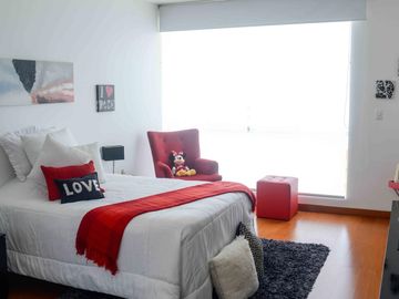 MODERNA CASA URB. LA ESTANCIA LA MOLINA LIMA PERU