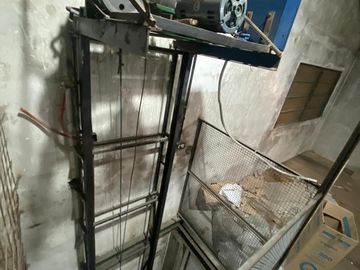 Depósito en  BURZACO