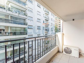 Ambiente - Estudio con COCHERA! Amenities Seguridad 24 hs Recoleta