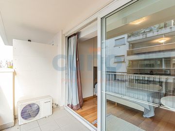 Ambiente - Estudio con COCHERA! Amenities Seguridad 24 hs Recoleta