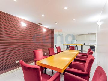 Ambiente - Estudio con COCHERA! Amenities Seguridad 24 hs Recoleta