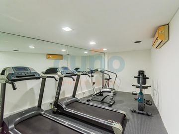 Ambiente - Estudio con COCHERA! Amenities Seguridad 24 hs Recoleta
