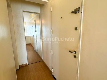 Venta Monoambiente con balcón en Ramos Mejía.