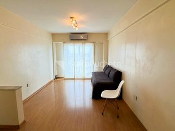 Venta Monoambiente con balcón en Ramos Mejía.