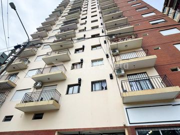 Venta Monoambiente con balcón en Ramos Mejía.