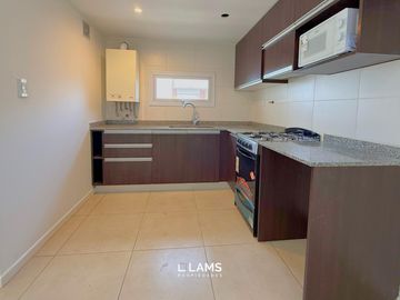 Venta - Departamento 3 ambientes - Zona Centro