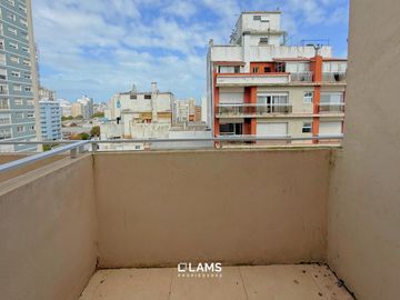 Venta - Departamento 3 ambientes - Zona Centro