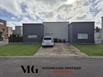 Casa venta Casuarinas Premium 3 ambientes