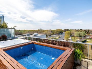 3 Ambientes en Zencity con terraza propia y 2 cocheras - venta con renta