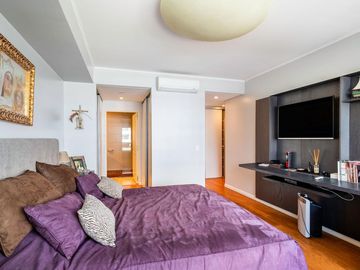 3 Ambientes en Zencity con terraza propia y 2 cocheras - venta con renta