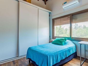 Venta Casa 4 dormitorios Pileta Country Golf Club Fisherton. Acepta permuta