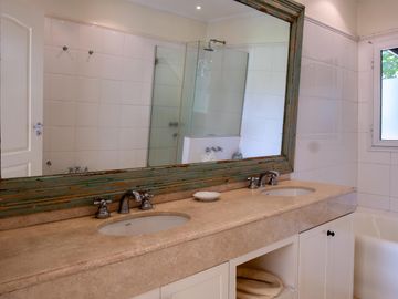 Alquiler  Casa - Centauros Country Club | VCO Propiedades