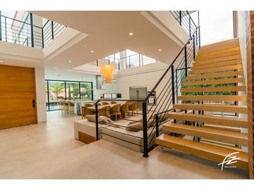 CASA CAMPESTRE EN VENTA EN SAN JERONIMO, ANTIOQUIA