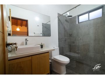 CASA CAMPESTRE EN VENTA EN EL RETIRO, ANTIOQUIA