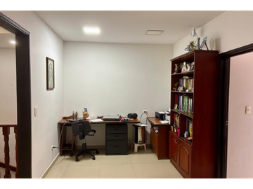 Casa en Conjunto en Venta en Ciudad Jardín Cali